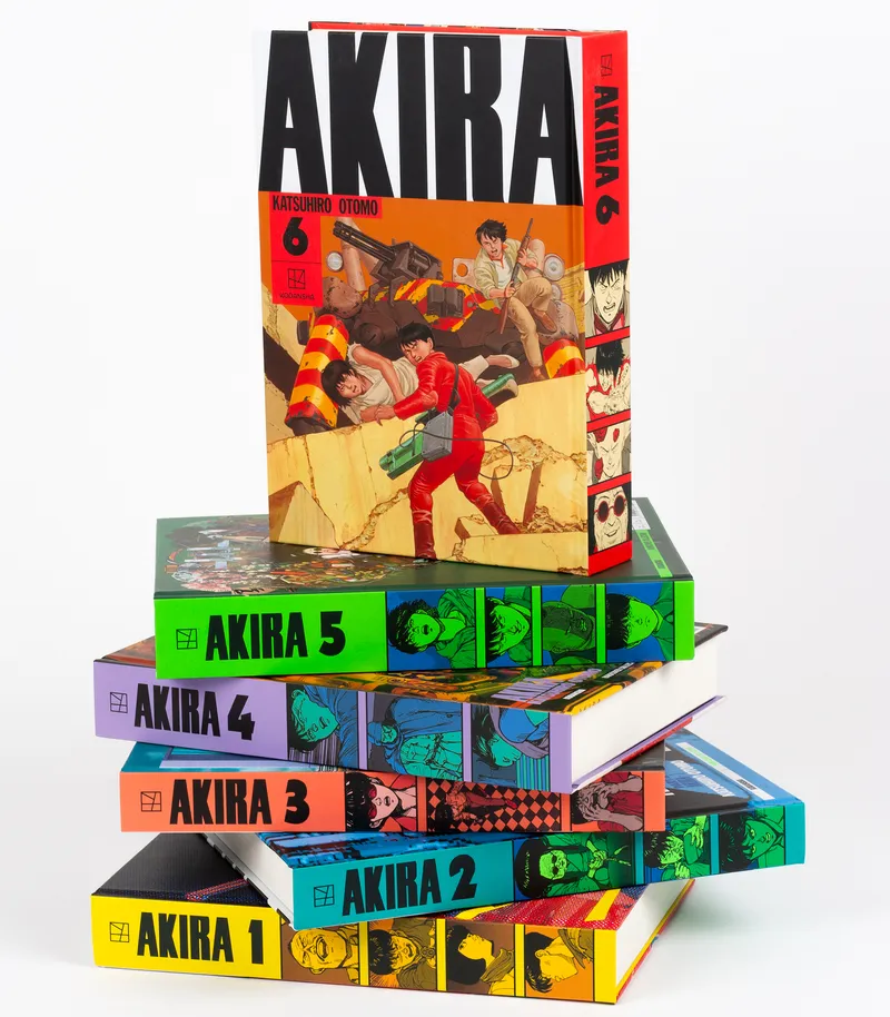 AKIRA (Hardcover Collection)